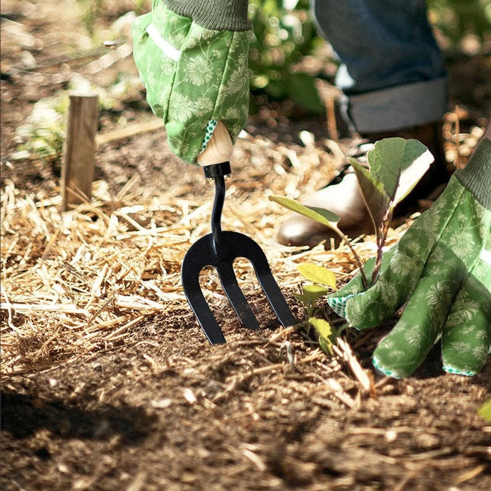garden tools set for turning soil